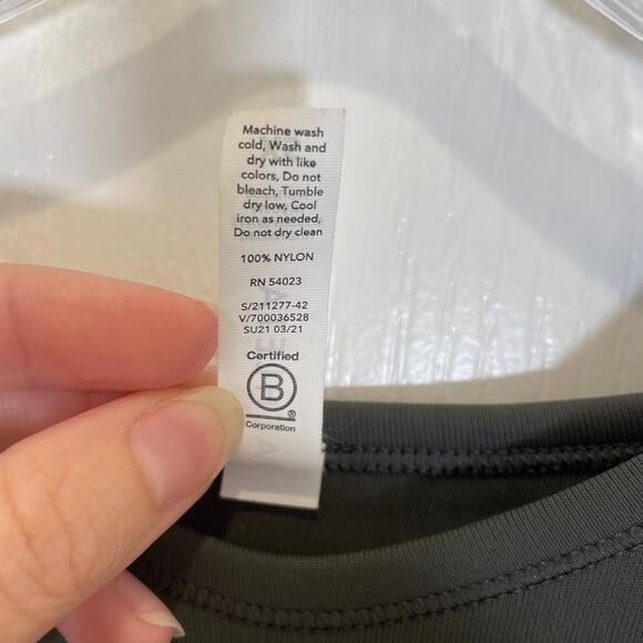 Athleta Foothill‎ Seamless Tank Top Split Back Olive Green XS - Picture 5 of 6